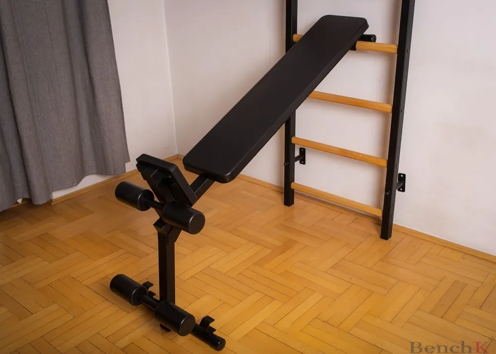 Gimnastikos sienelės preso suolas BenchK_B1B (Nr.32)