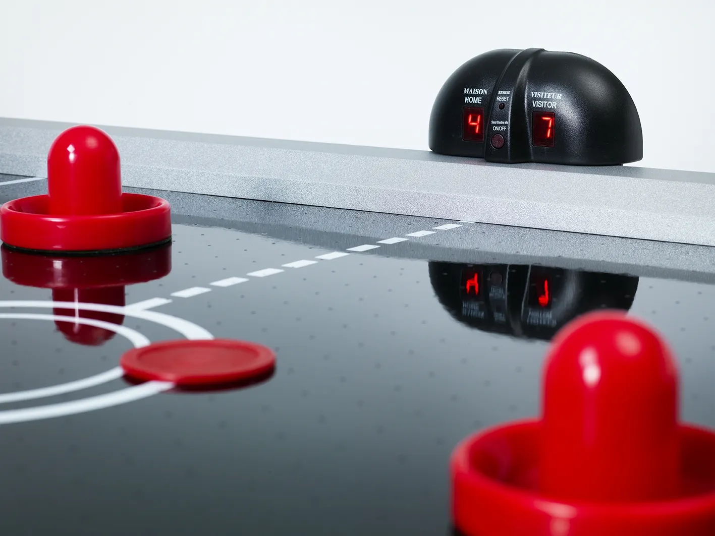 bex_0267 Oro ritulio stalas Spectrum Black 6