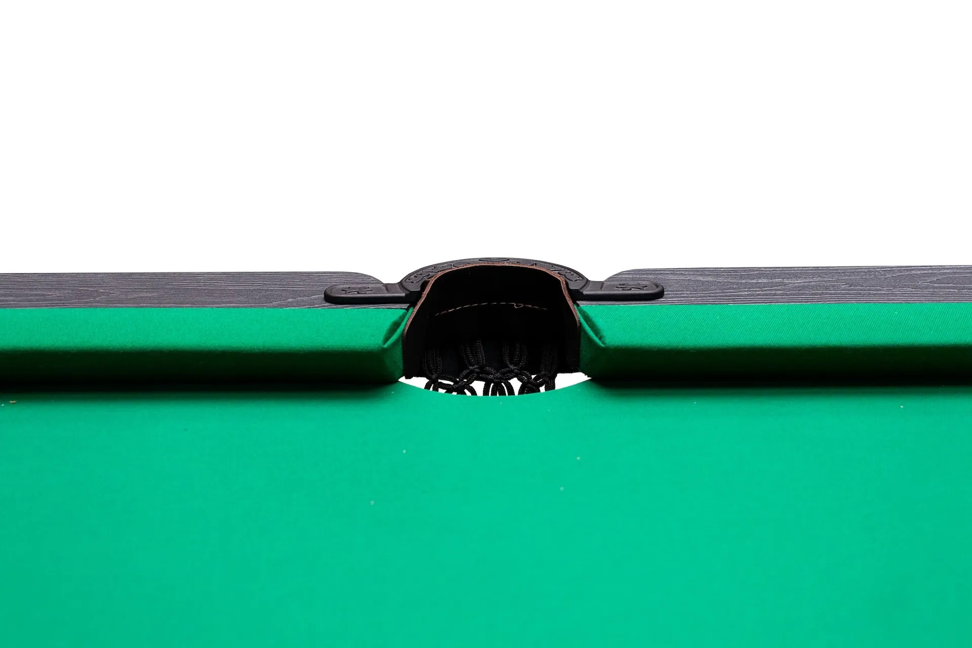 biliardo_stalas_fort_billiard_table_6-7-8_black_pocket_6_1_2_1 Pulo stalas Fort 8' pėdų (245x145cm), akmens plokštė, žalias audinys, su komplektacija