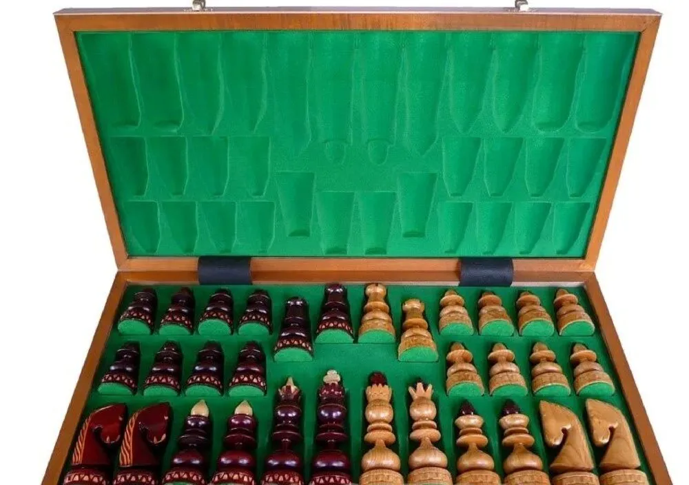 bizant Šachmatai Bizant 600x300x70mm, Karalius 140mm