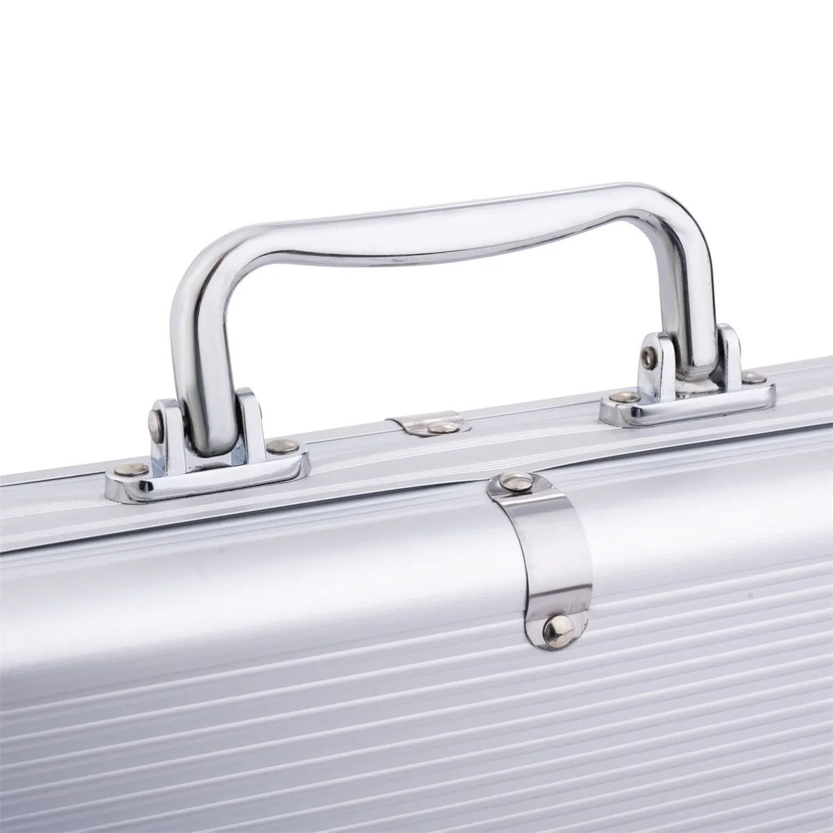 cb32e7df6175dc21e010d0406af0d11a5e691eeb Pokerio rinkinys sidabrinės spalvos dėkle, be verčių, 500 žetonų 11.5g