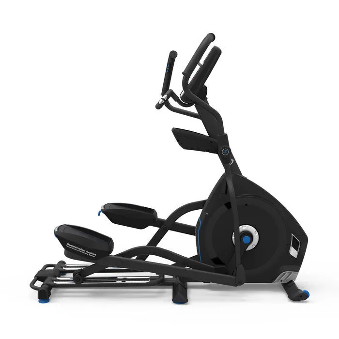 elipsinis_treniruoklis_e628_3 Elipsinis treniruoklis Nautilus E628 (Light Commercial)