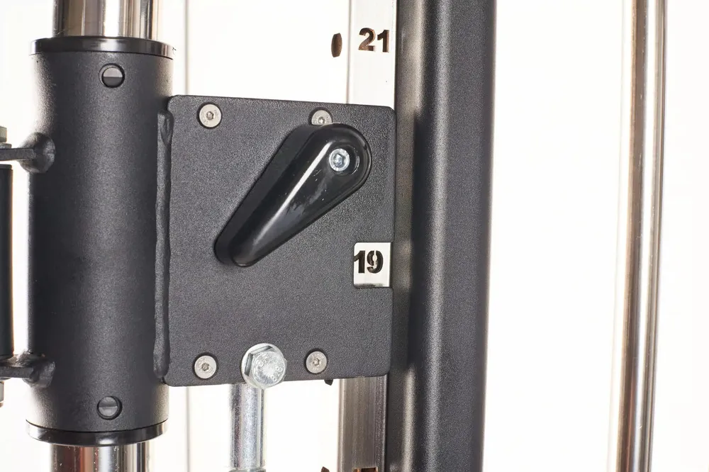 ffittech_kryzmines_traukos Kryžminės traukos treniruoklis AzaFit HMFT