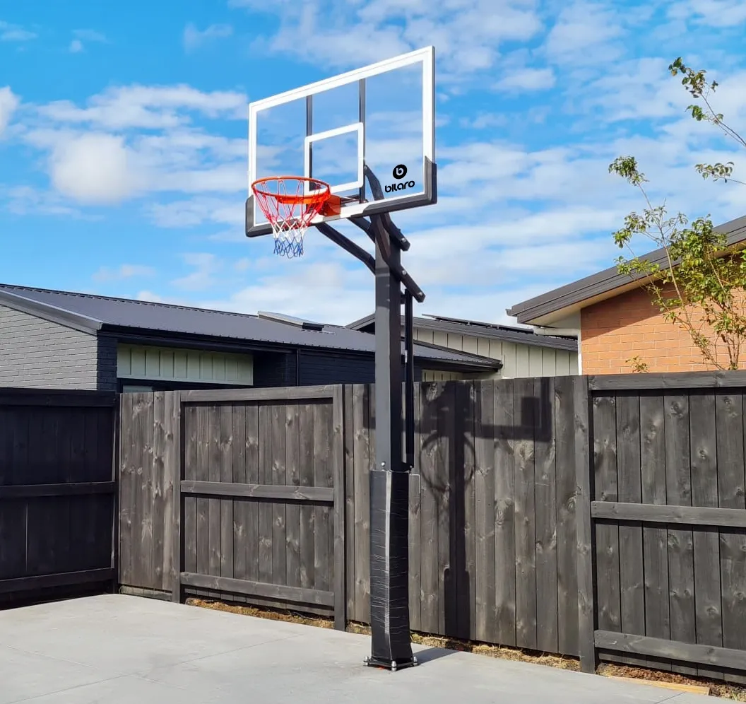 Įbetonuojamas krepšinio stovas Bilaro Tuscon 152x90cm, 10mm grūdintas stiklas + apsauga