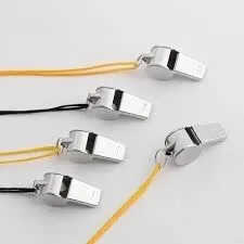 Metalinis švilpukas su virvute AMAYA