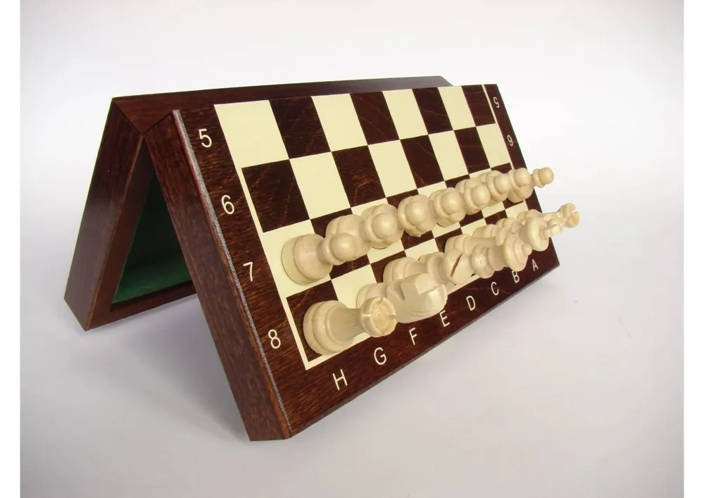 magmetiniai_mediniai_sachmatai Magnetiniai šachmatai 200x100mm, karalius 48mm