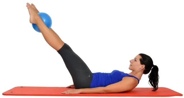 Pilates kamuolys Soft Over ball 21-23cm mėlynas