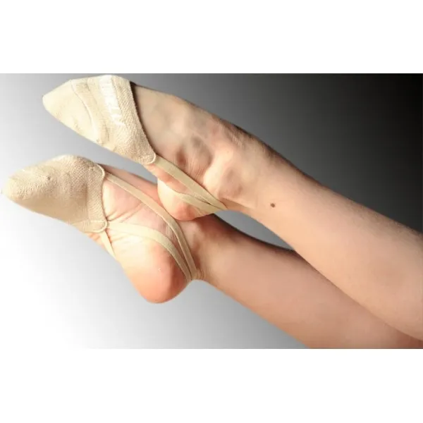 menines-gimnastikos-pedutes-pastorelli-medziagines Gimnastikos bateliai Pastorelli (medžiaginės)