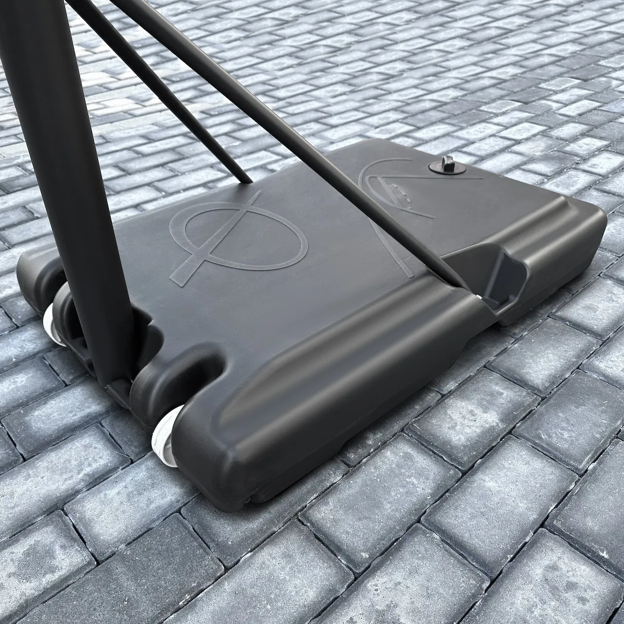 Mobilus krepšinio stovas Bilaro Madison 110x75cm + apsauga + kamuolys