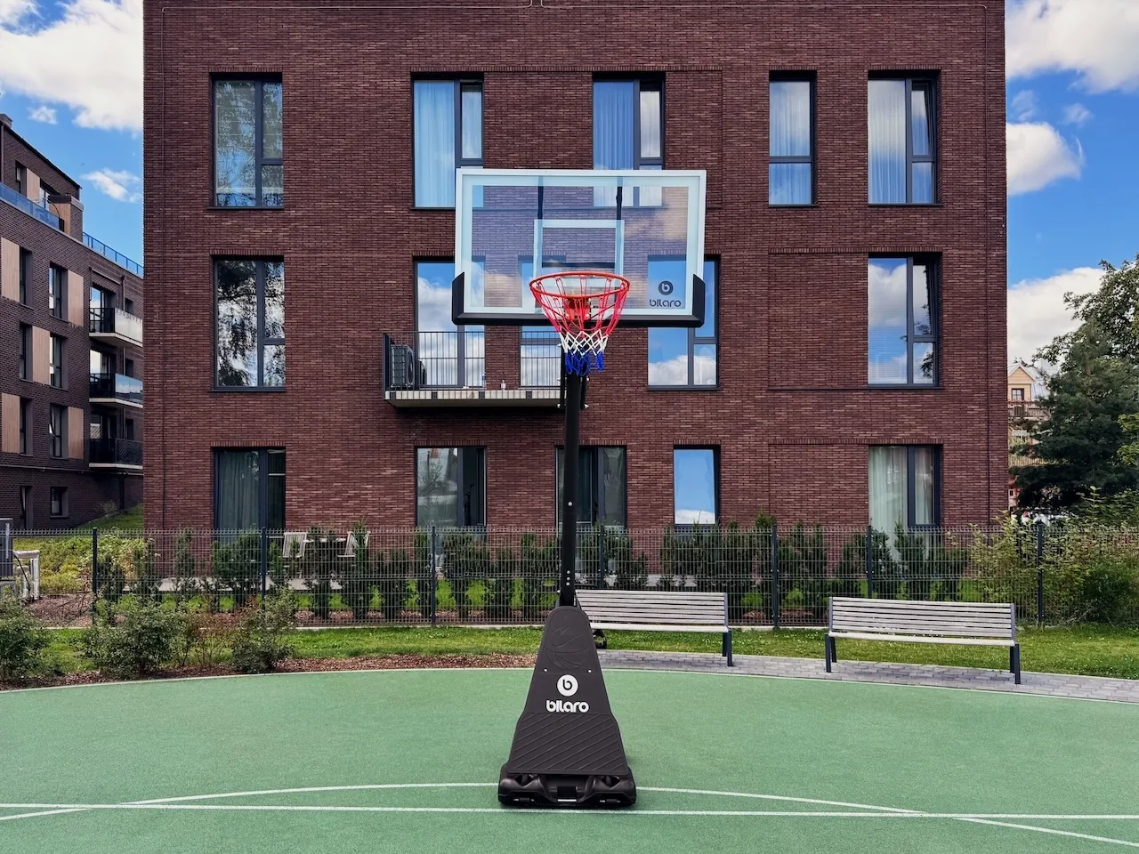 mobilus_krepsinio_stovas_houston_class_mobile_basketball_stand_houston_class_14 Mobilus krepšinio stovas Bilaro Houston Class 130x80cm, 6mm grūdintas stiklas