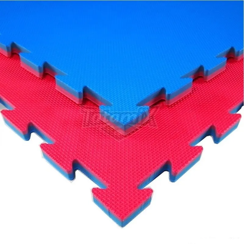 tatami-karate-eva-modello-aggressive-e20x-2cm-blue-red Tatamis EVA E20X 100x100x2,1cm (mėlyna/raudona)