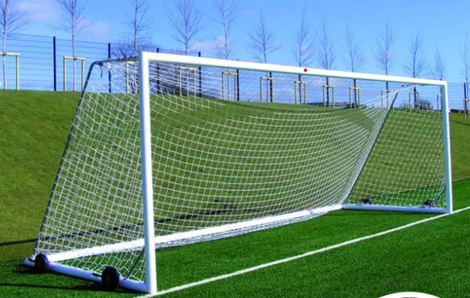 vartai_5x2 Pastatomi aliumininiai futbolo vartai 5x2m (su ratukais ir tinklu)